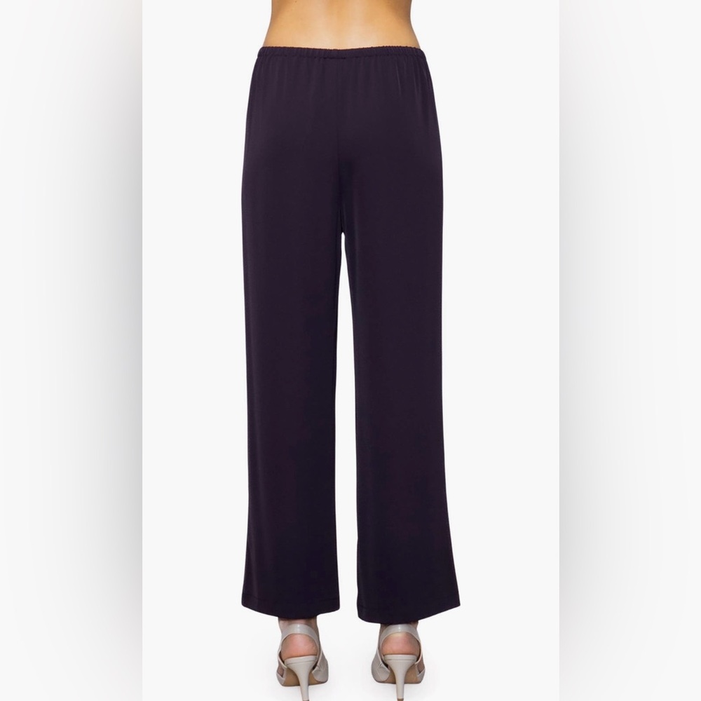 Elegant Women's Wide Leg Pants - Picture 2 of 5
